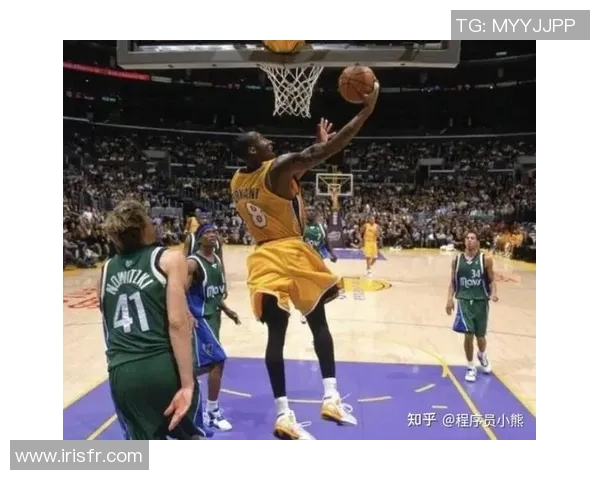 科比与利拉德的经典对决瞬间回顾与精彩照片分享 科比与利拉德的经典对决瞬间回顾与精彩照片分享